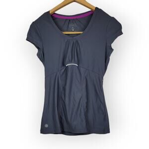 Athleta Gray Short Sleeve Top Size XS 221071 Athleisure Sporty Running Cycling